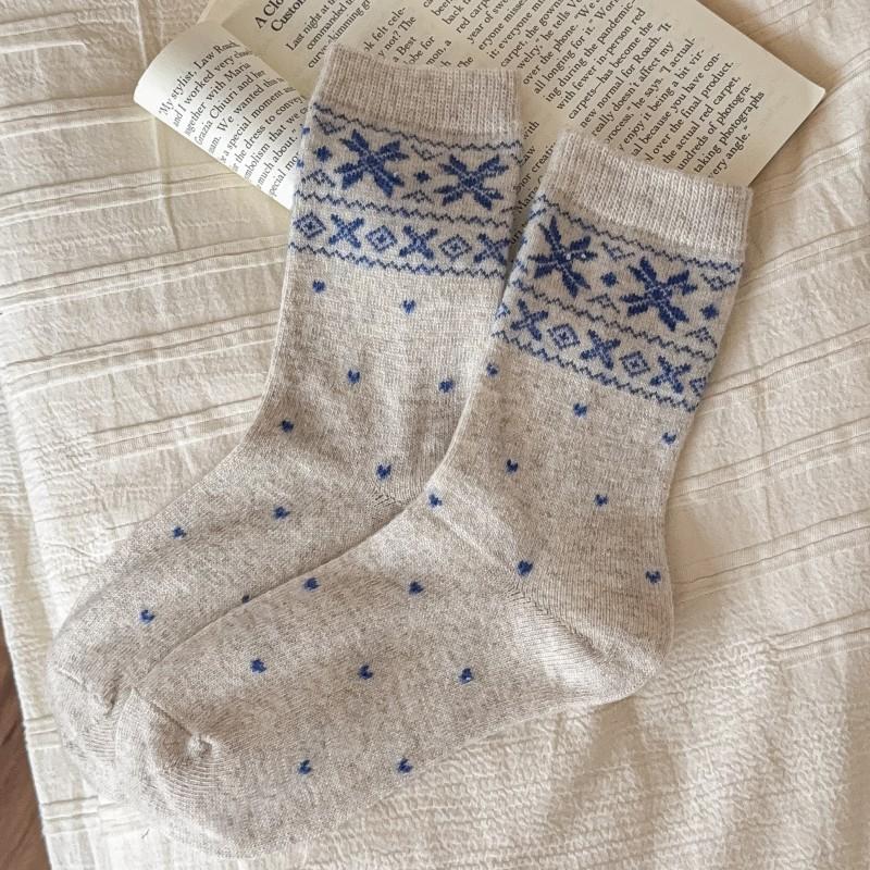 Socks Medium Tube Socks Season Warm Retro Wool Socks Thickened Stockings Pastoral Stacking Socks Women
