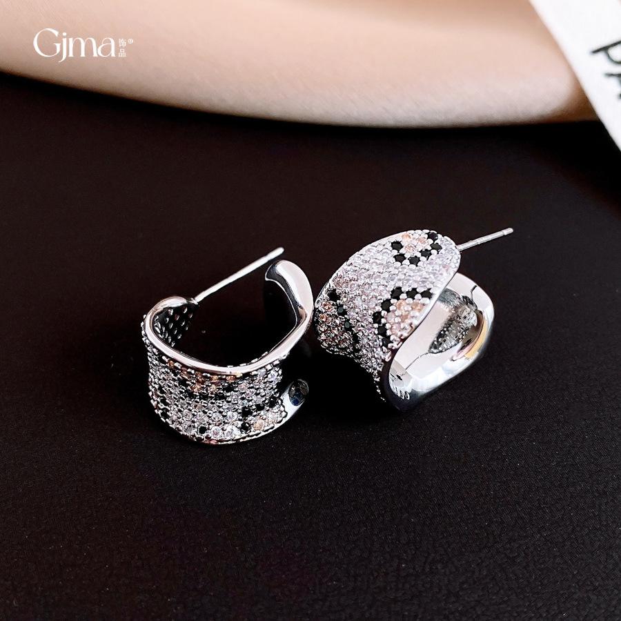 Vintage medieval zircon irregular geometric texture earrings stud earrings personalized earrings women