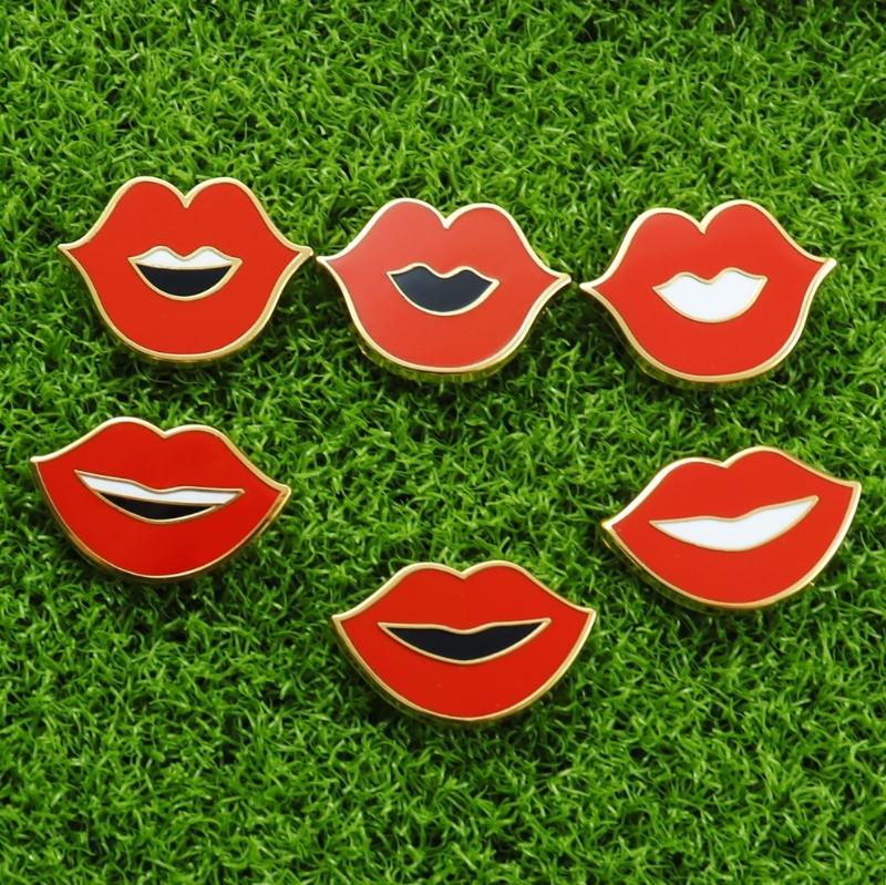 Mouth Shaped Lapel Pin Handmade Jackets Bag Backpack Badge Accessory Clothing Accessories for Elegant Women and Girls