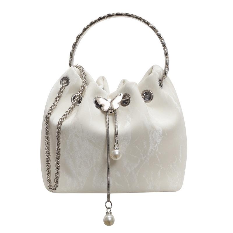 A Niche and Fashionable Hand-held Small Bag A Trendy and Stylish Chain Crossbody Bag and A Commuter Bucket Bag