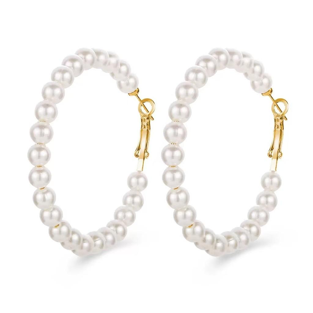 Vintage Chic Artificial Pearl Necklace And Earrings Set For Party Wear With Geometric Design