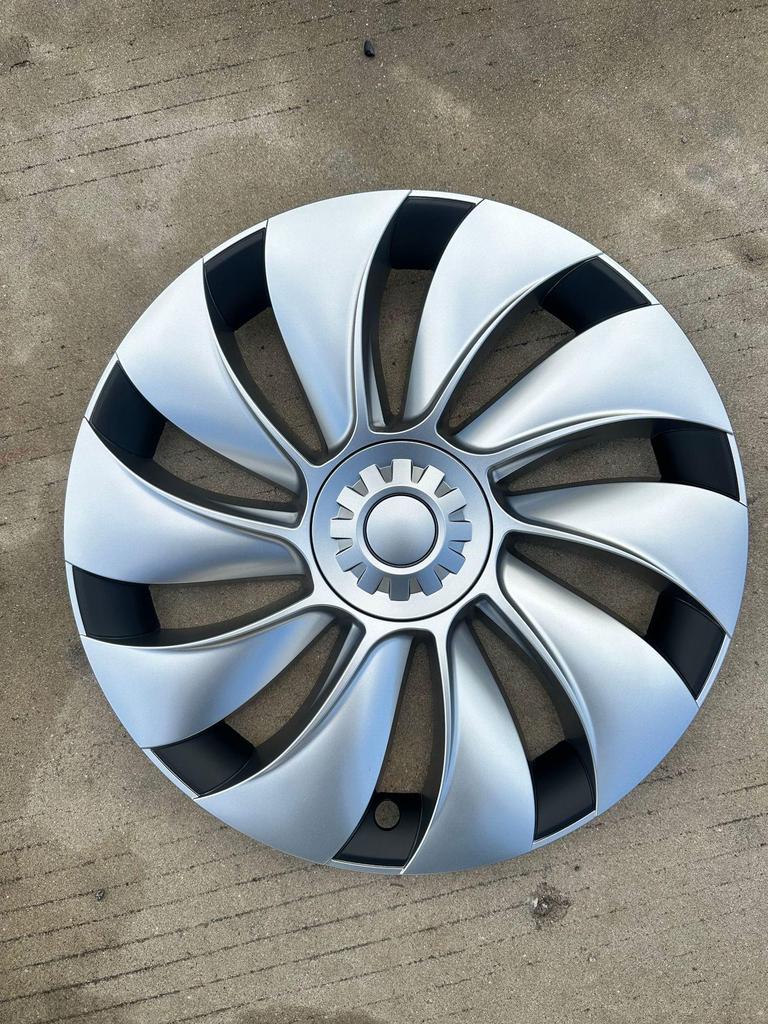 Model Y 19" Cyclone Wheel Hub Covers: Full Wrap, Anti-Scratch, Decorative Modification. Designed for the updated version.