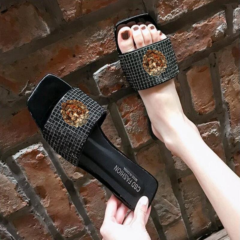 Fashion Sandalias de mujer Summer Couple slippers  Designer Casual beach sandals Rhinestone Luxury slippers T3