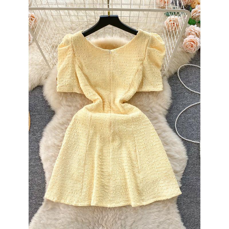 Age-Reducing Yellow Elegant Square Collar Slimming Short Dress