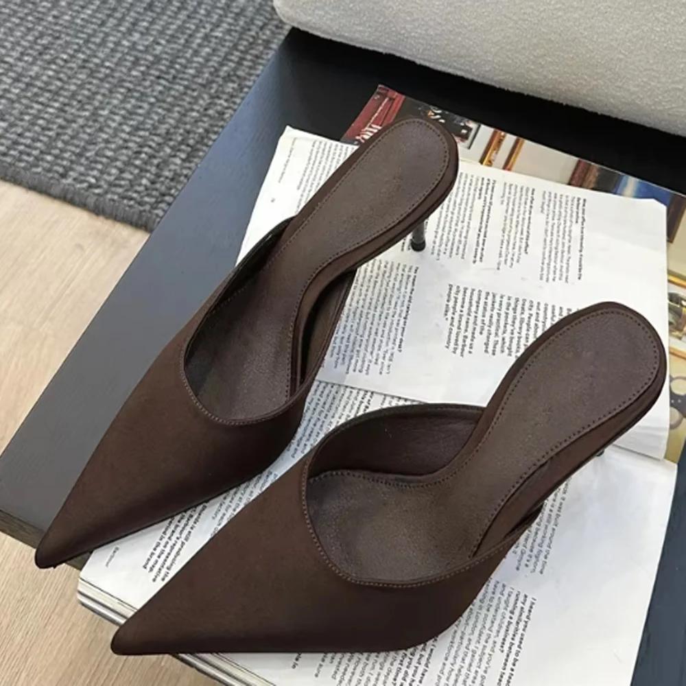 

Мода 2025 Лето Минималистичные остроносые женские шлепанцы Удобные и легкие в носке Шлепанцы на высоком каблуке Модная женская обувь. 40