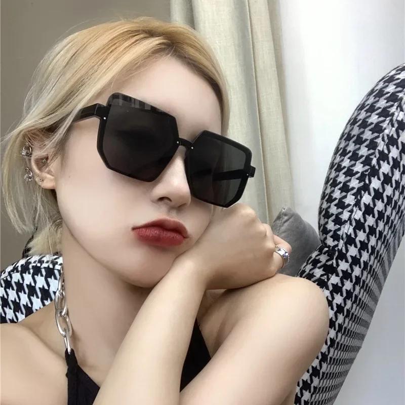 Women'S Retro Sunglasses Ultra Light Large Frame Comfortable Uv Sun Protection Shades Eyeglasses Outdoor Travel And Beach