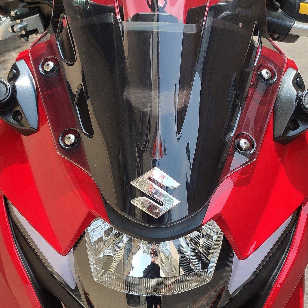 2pcs/set New Motorcycle Sticker 3D PVC for Suzuki Sticker 3D Tank Decal S Logo Gold Emblem Waterproof Decor