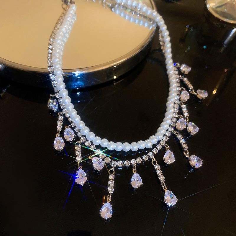 Französische mehrlagige Perlen-Schlüsselbeinkette - Luxuriöses, modisches und vielseitiges Design für Frauen