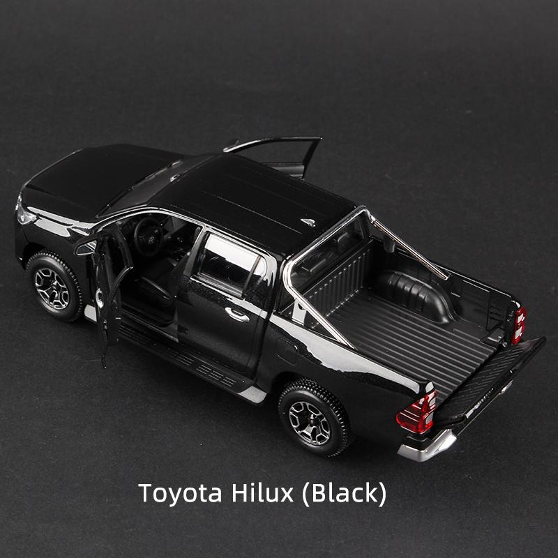 RE33Maisto 1:27 Toyota Pickup Truck Alloy Car Model Hilux Tacoma TRD Pro Die Cast Sports Diecast Vehicles Toy
