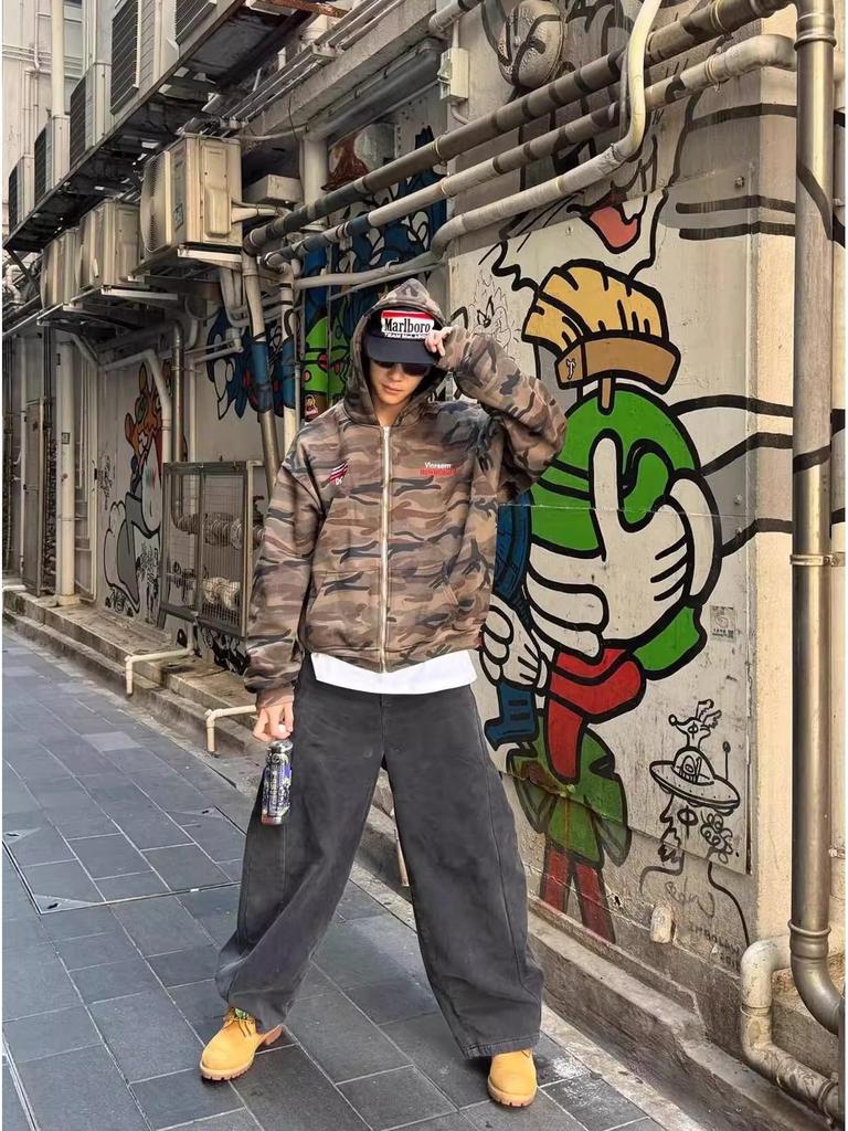 Men's Retro Camouflage Embroidered Hoodie Jacket - Loose Fit, Autumn/Winter Style