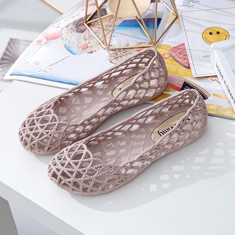 Women's Fashionable Summer Jelly Sandals, Soft Sole, Versatile Closed Toe, Hollow Out Design, Flat Sole, Outdoor Wear, 2022 Style