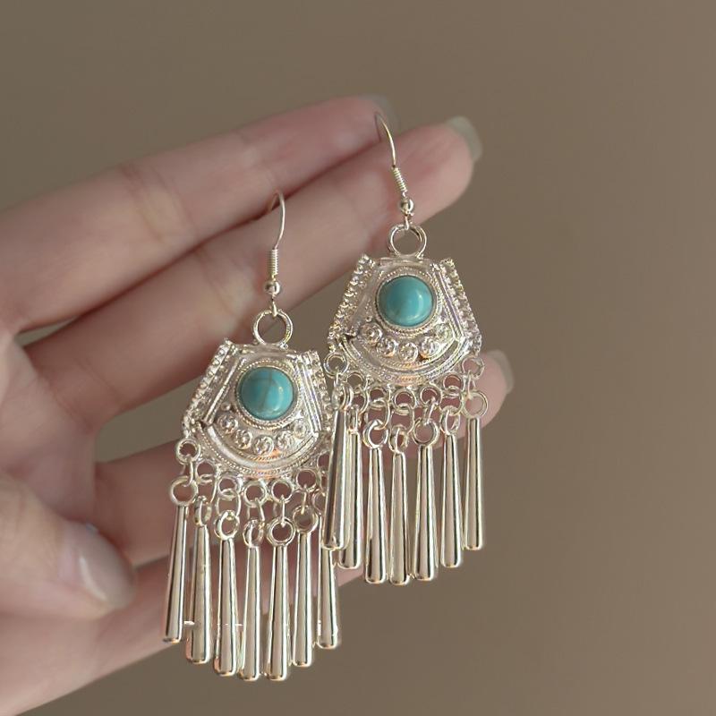 Ethnic Geometric Water Drop Tassel Earrings: Retro Design with Niche Temperament and High-Class Feel in National Style