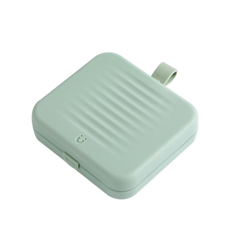 Магнитный набор для хранения иголок и ниток: Компактный набор для шитья для общежитий и дома зелёный