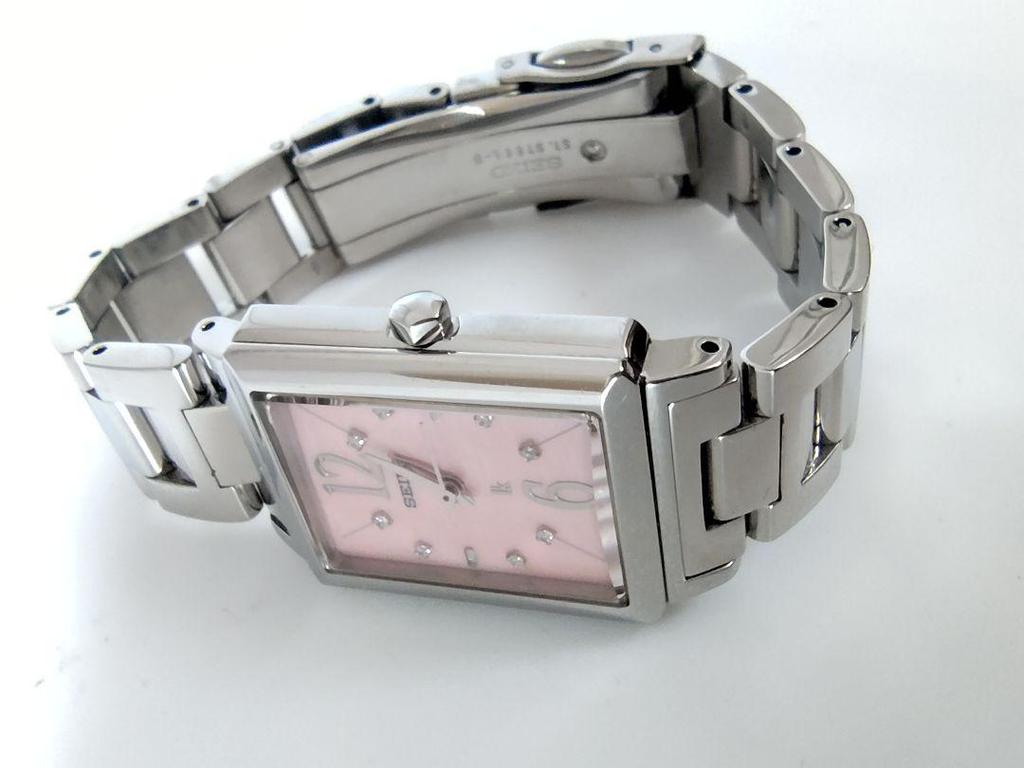 [USED] Battery Replaced, Rare Seiko Lucia 8-piece Diamond Watch with Mother-of-pearl Dial