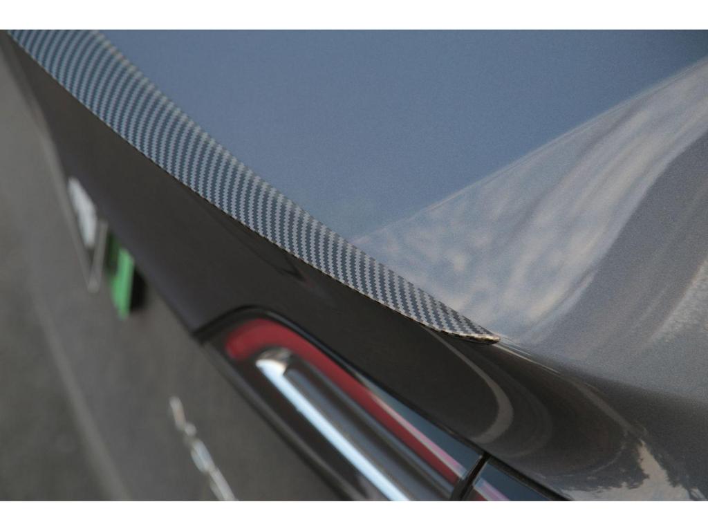 Tesla Model Y 2021-2022 Original Style Tail Wing Exterior Modification Kit