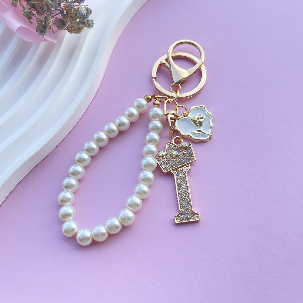 Boutique Crown A-Z 26 Initial Letters Rose Keyring Crystal Faux Pearl Resin Beaded Keychain Bag Pendant Women Girl Gifts Jewelry