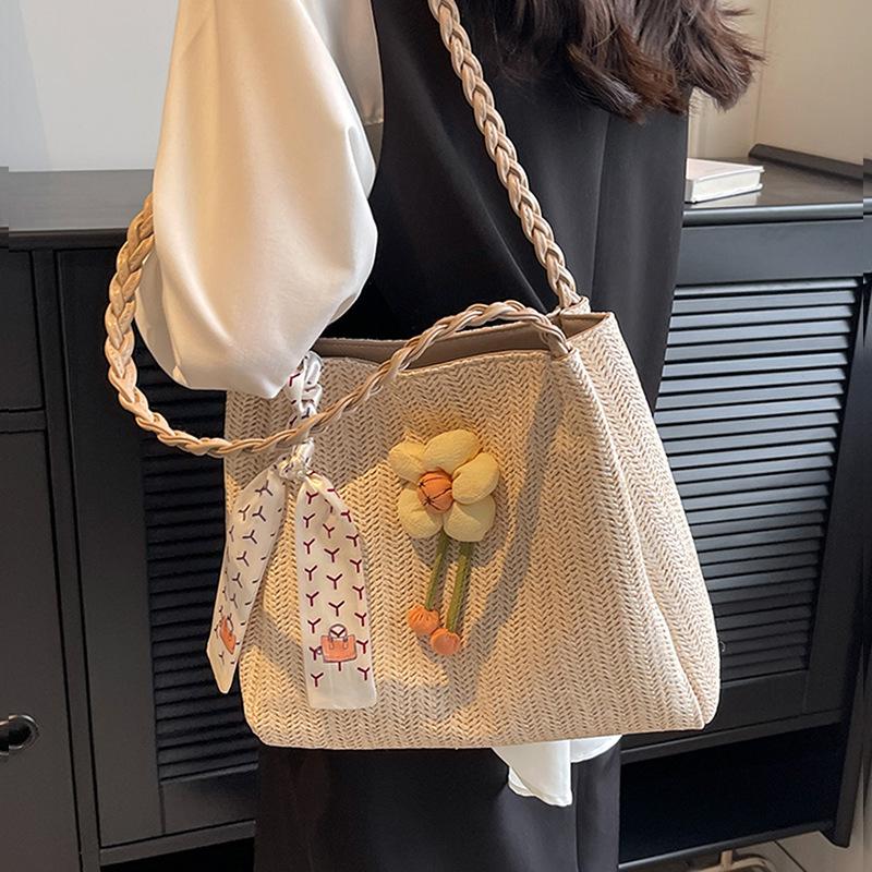 Bag Women'S Woven Straw Large Capacity Shoulder Bag Satchel Niche Commuter Tote Bag