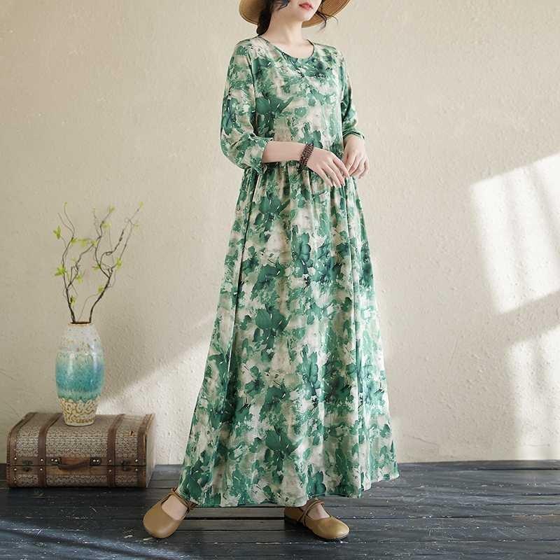 2025 New Floral Vacation Style Travel Round Neck Vintage Dresses