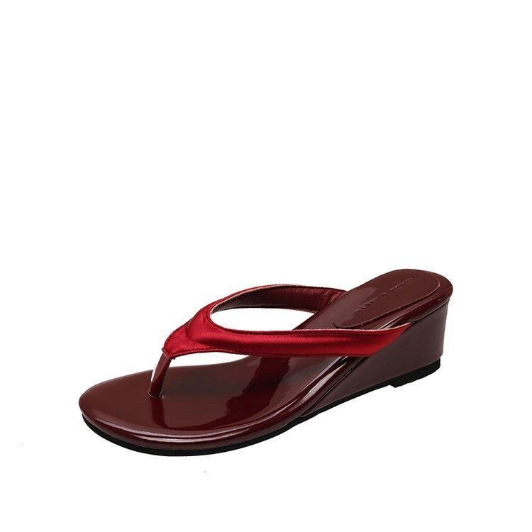 Retro Red Slope Heel Toe Heightening Thick-soled Flip-flops Women's Spring and Summer Outer Wear Cool Slippers Women's Shoes Sandals