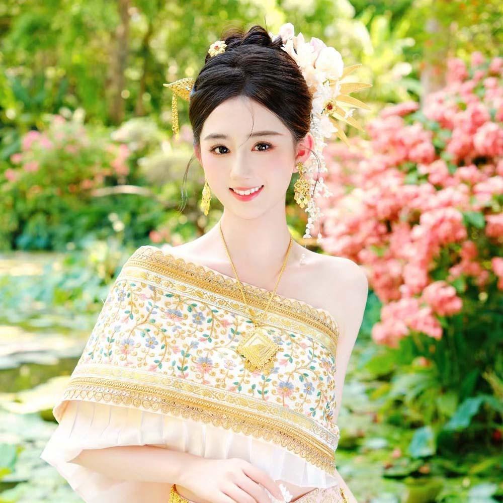 

Стразы тайские металлические листья шпилька цветок золотая вилка для волос ретро тайские палочки для волос вечеринка красный