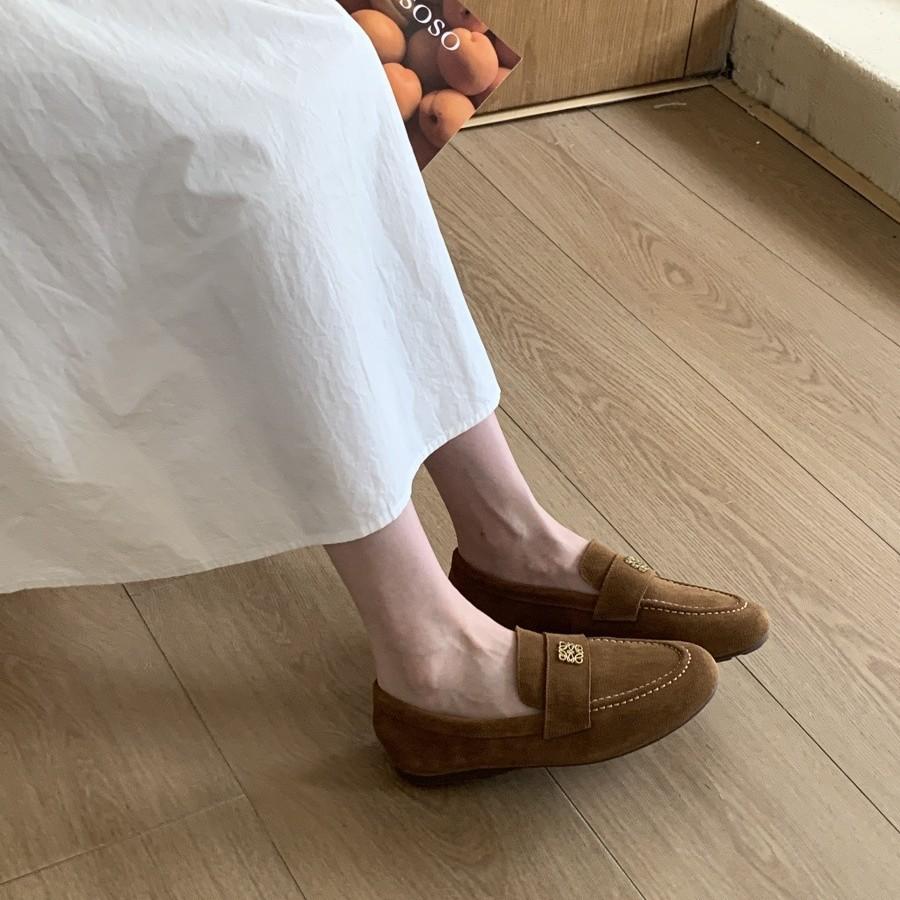 Leather Version~ Retro Round Head Loafers for Women Lazy People, One Pedal, Versatile Soft Sole Thick Heel Single Shoes, Medium Heel Small Leathe