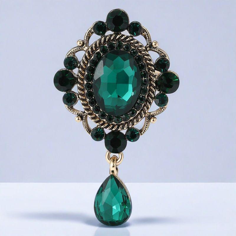 Retro Glass Pearl Brooch Pendant: Women's Anti-Exposure Corsage Collar Pin