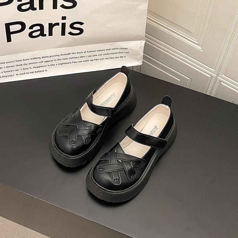 Retro British style, thin and comfortable single shoes for women in summer 2025, new small men with heightened thick soles and skirts for women's shoe