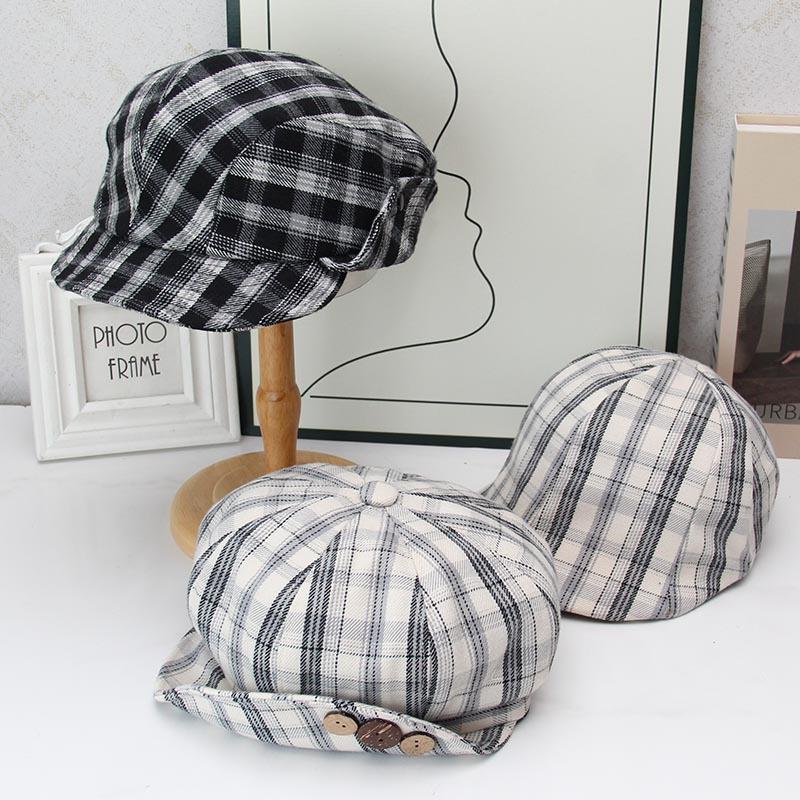 Retro plaid octagonal hat women's autumn and winter sweet painter hat showing face small octagonal hat forward hat airplane hat