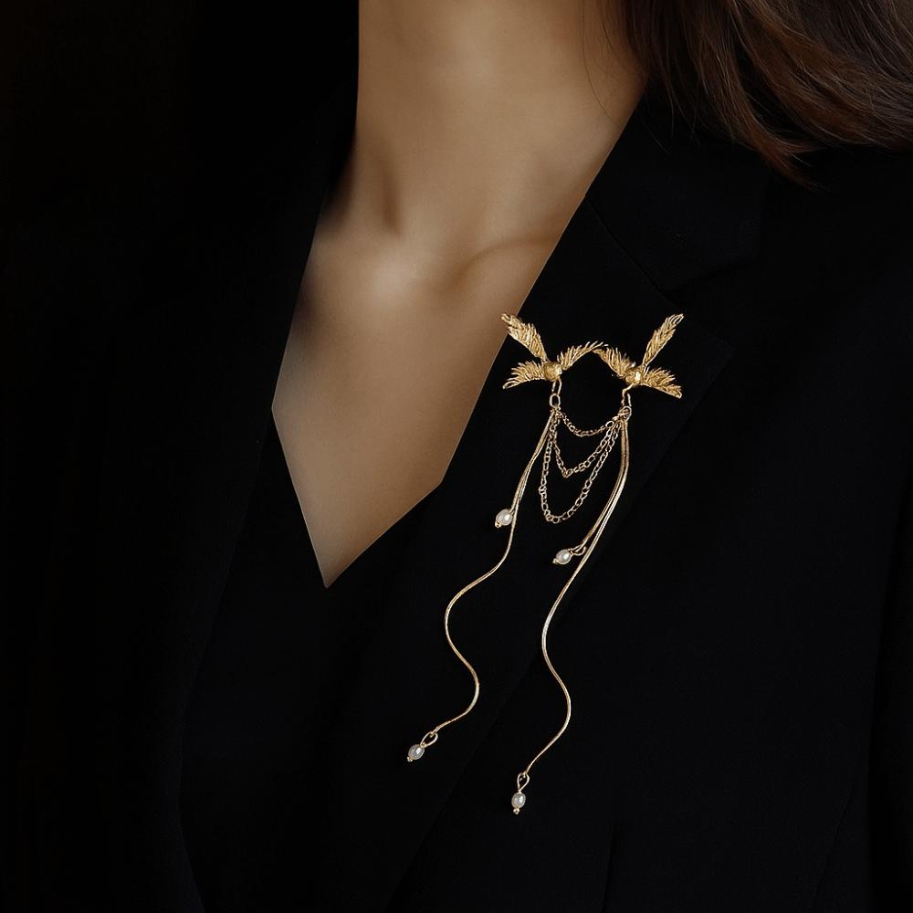Delicate Design Fringe Brooches Long Fringe Animal Brooch Bird Lapel Pins  Women Fashion