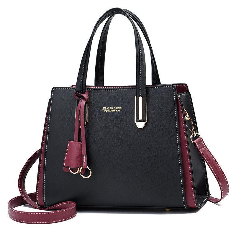 Stylish And Spacious Middle-aged Women s Handbag In Various Colors чёрный