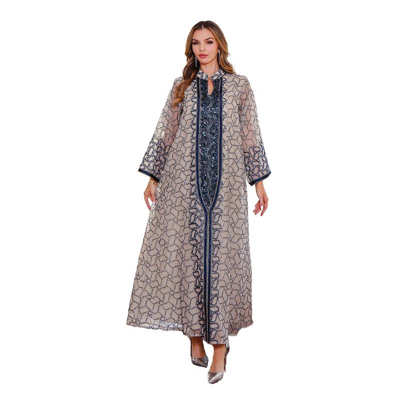Elegant Middle Eastern Embroidered Long-Sleeve Abaya Evening Dress