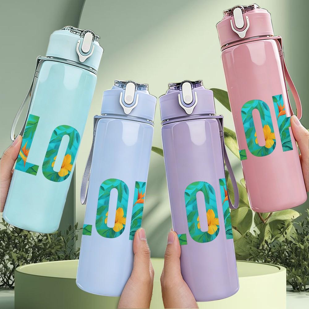 1PC Bold Color Aloha Letter Art 750ml Color Plastic Sports Water Bottle Leakproof Flip Straw Lid Suitable for Sports Office Home Use