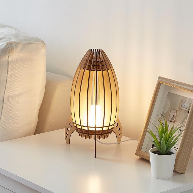 Changbaosen Creative Space Rocket LED Desk Lamp