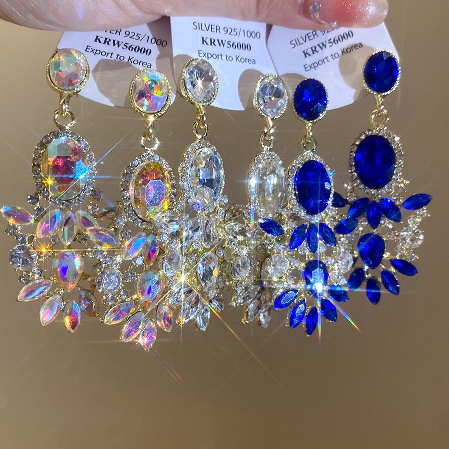 Boucles d'oreilles pendantes ovales incrustées de strass pour femmes, luxe léger, haut de gamme, style rétro palais