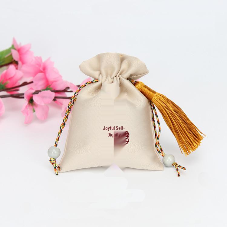 Retro Chinese Style Perfume Sachet Bag – Fortune Scent Pendant in Brocade Fabric.