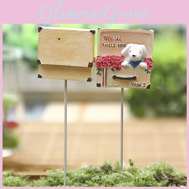 Cartoon Resin Rose Gift Box With Dog Figurine For Wedding Decor And Party Props