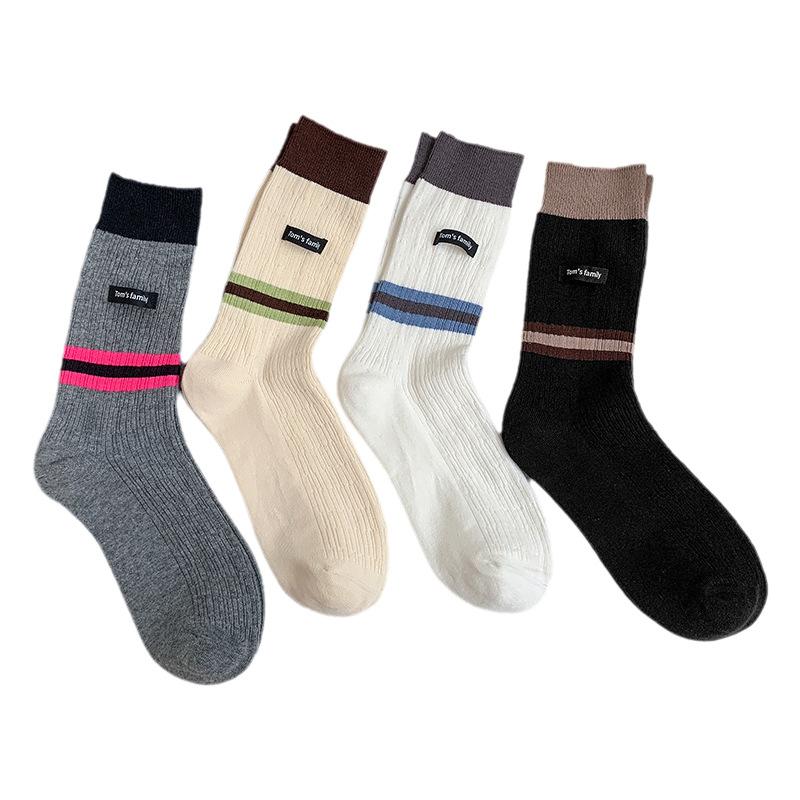Women's Autumn Mid-calf Socks, Retro Color-blocking Striped Fabric Label Trendy Socks, Boneless Pile Socks