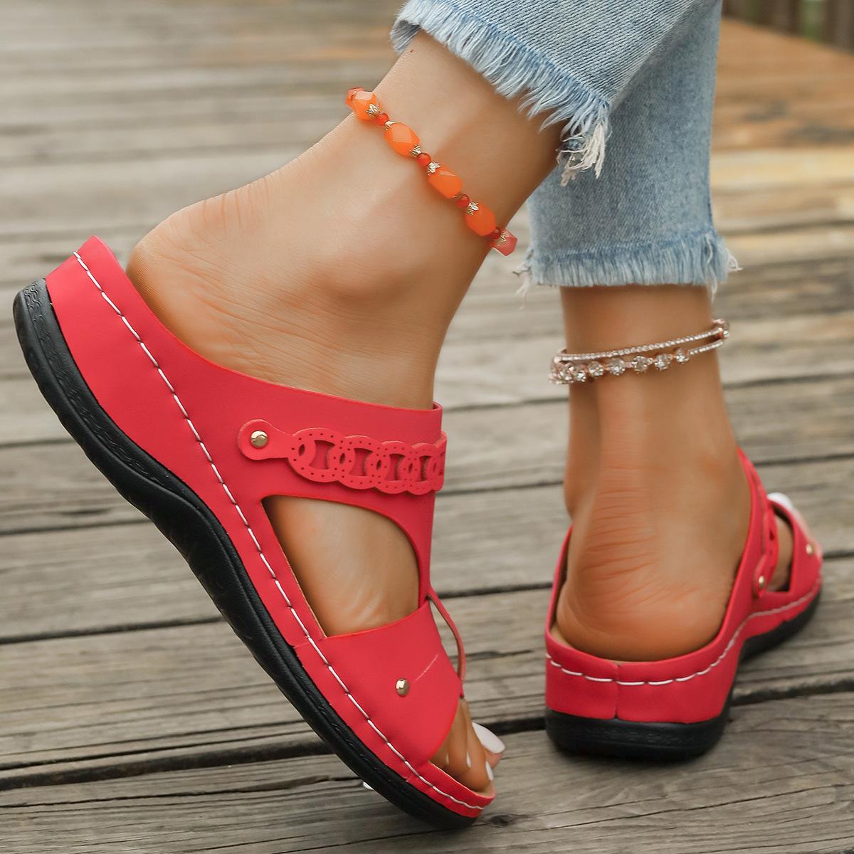 

25 Slope Heel Large Size Flat Bottom Slippers Women S Fashion European And American Personality Roman Style Slippers 36 красный