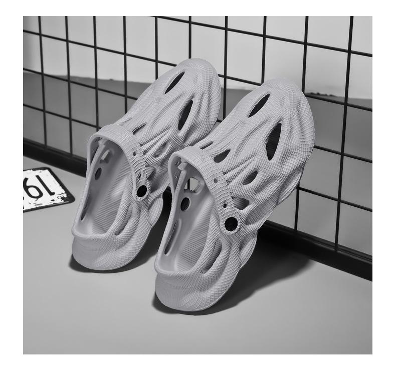 Men's and Women's Summer Outdoor Closed-Toe EVA Beach Sandals