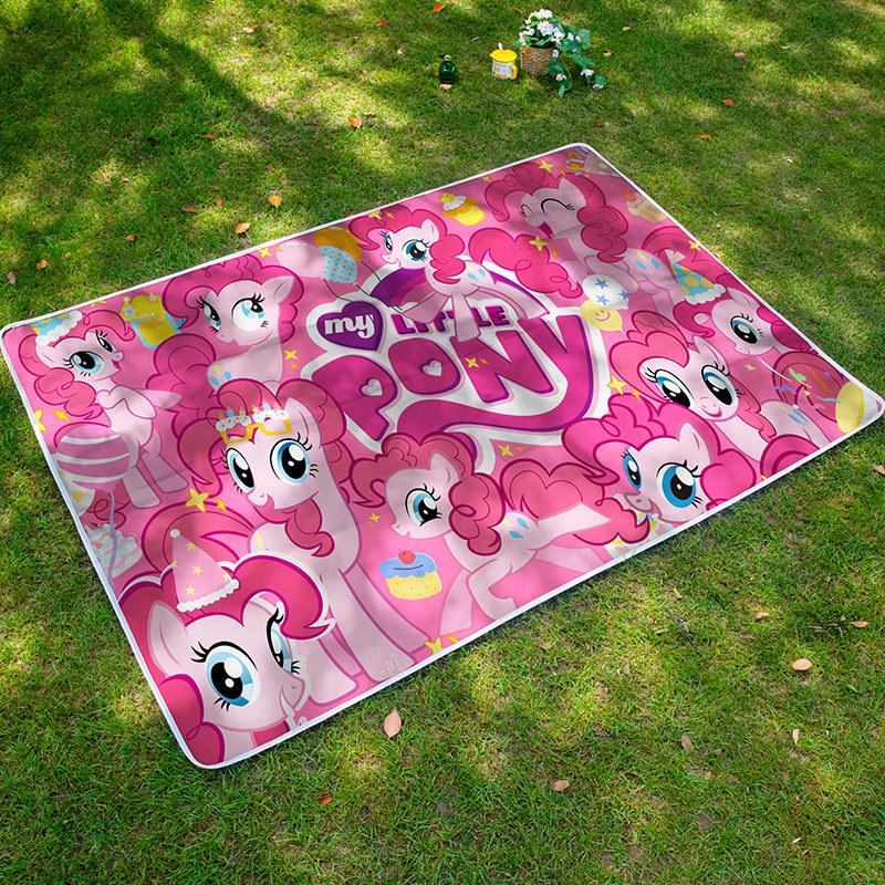 

Outdoor picnic mat cartoon portable camping picnic moisture-proof mat spring and autumn tour music festival park grass cartoon cushion 100cm wide*150cm long