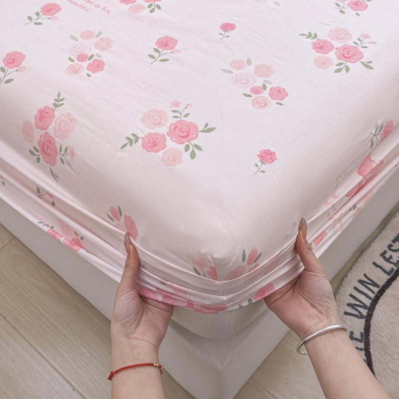 Cearșaf cu elastic ultra-moale, pre-spălat, cu motive florale, și fețe de pernă - se potrivește saltelelor de până la 25 cm, hipoalergenic, ușor de întreținut