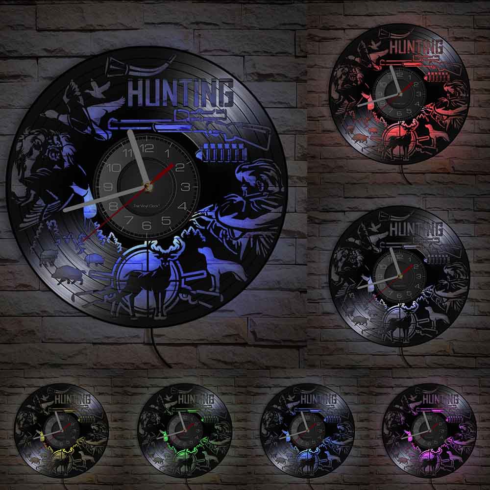 Wildlife Forest Hunting Animal Wall Clock Hunting Art Vinyl Record Wall Clock Home Wall Decoration Hunting Hunter Gift Watch