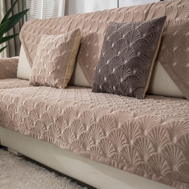 Four Seasons Universal Non-Slip Winter Plush Thickened Solid Color Sofa Cushion Nordic Simple Sofa Cover Slipcover