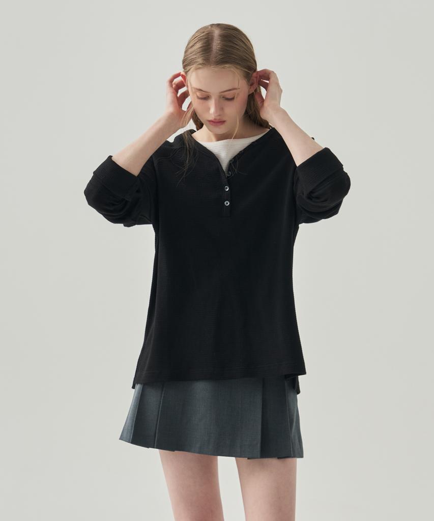 Deuloupisumeon Magnet Button Waffle T-Shirt [Ivory]