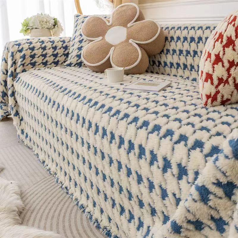 Anti-cat Scratch Plush Sofa Towel Houndstooth Skin-friendly Plush Warm Home Anti-slip Cover All-inclusive Universal Sofa Blanket