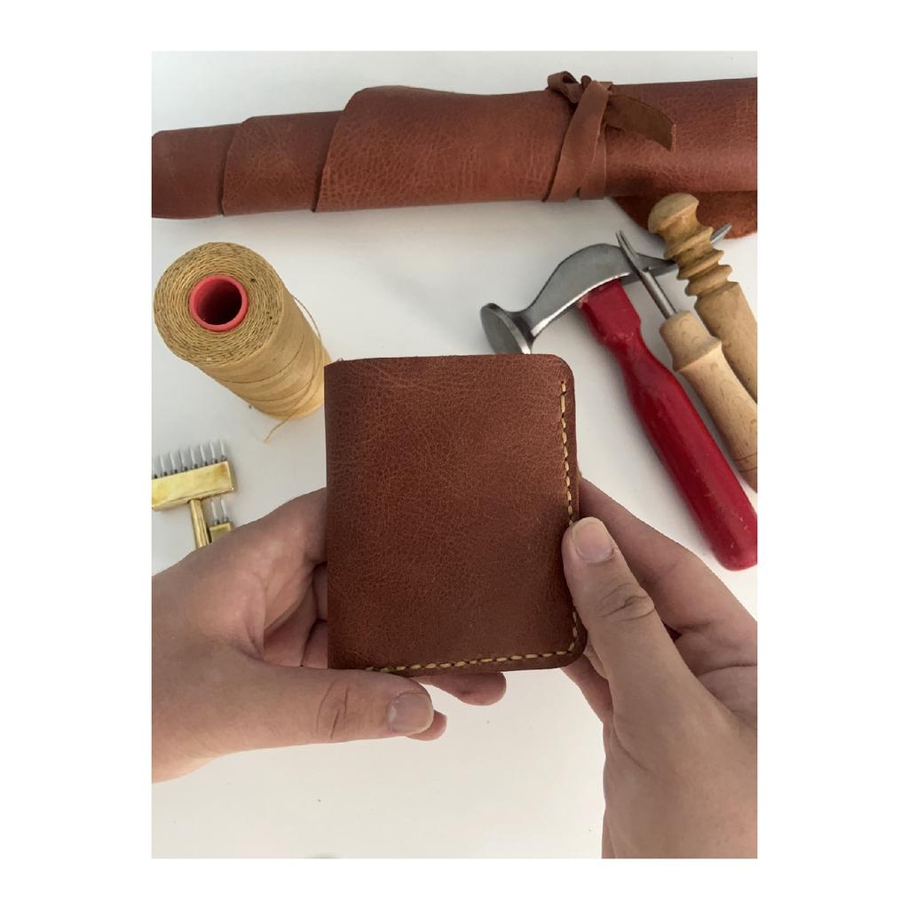 Echtleder-Geldbörse mit Karten- und Bargeldfach – personalisierter Namensdruck (SchlüsselanhängerGeschenk)