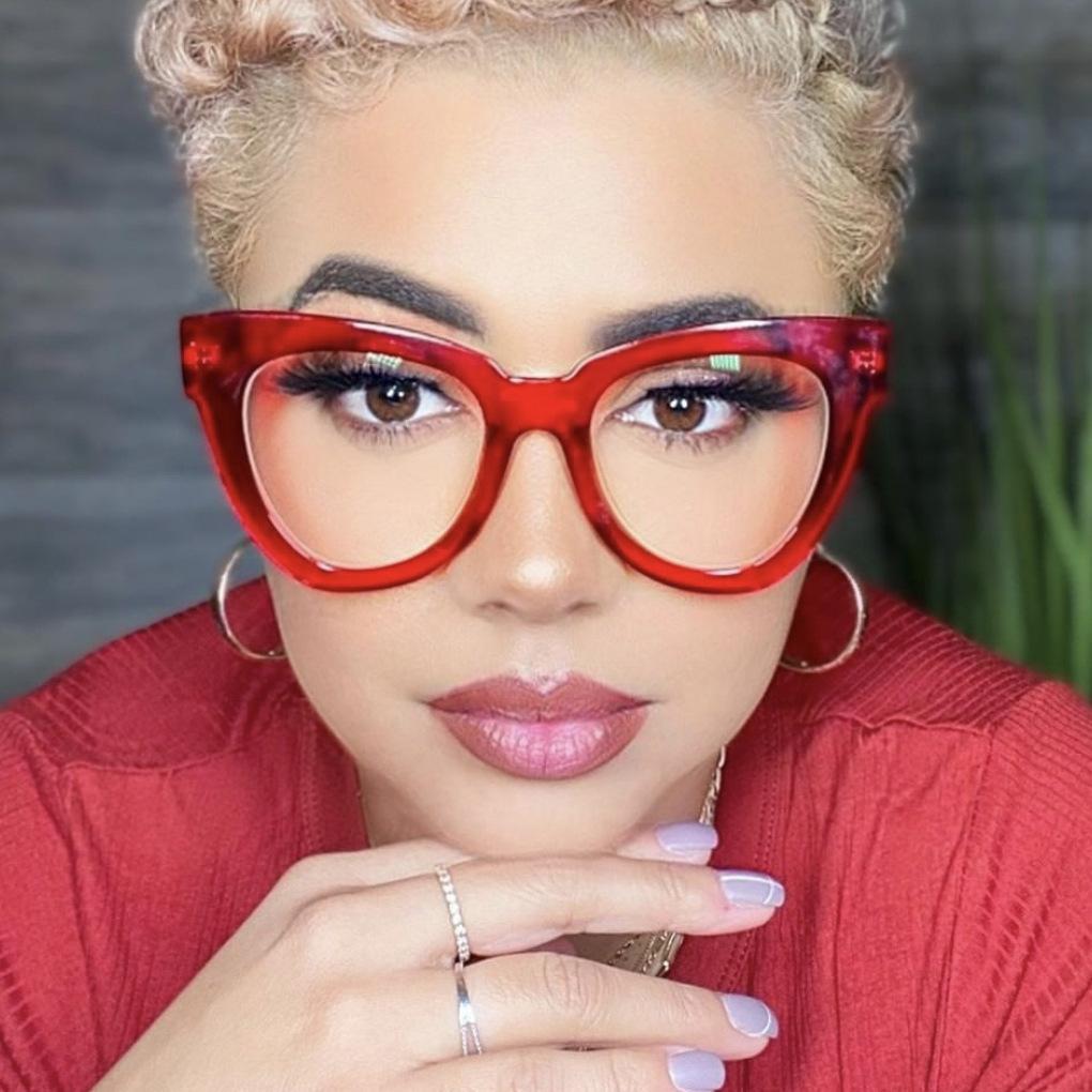 

Новые модные очки с защитой от синего света и треугольной оправой «кошачий глаз»