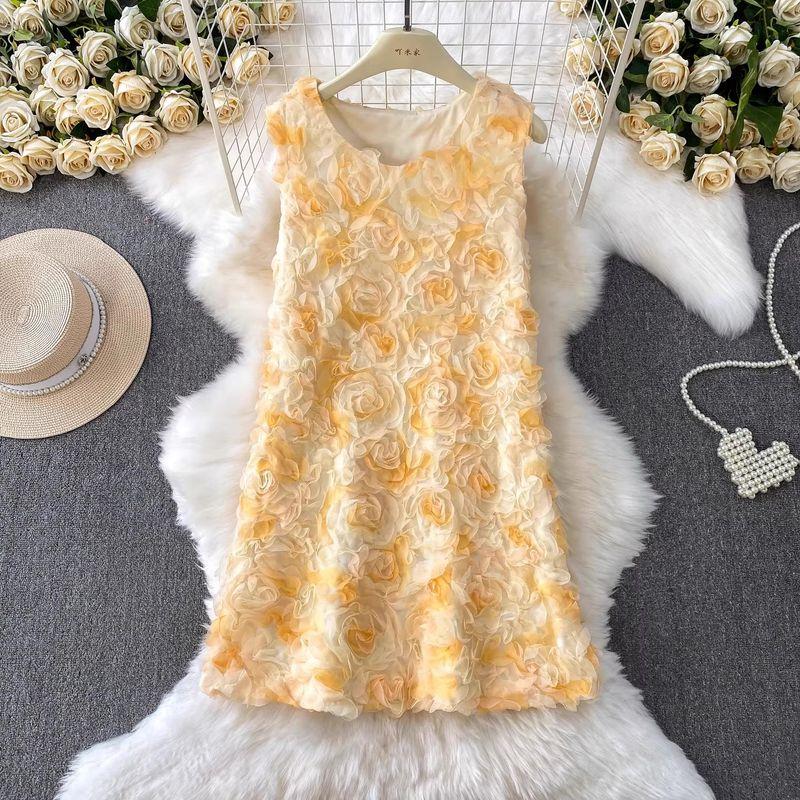 

Socialite High end Three-Dimensional Rose round Neck Sleeveless Vest Dress Women Summer Beautiful Immortal Age-Reducing Slimming Short dress Yellow All yards
