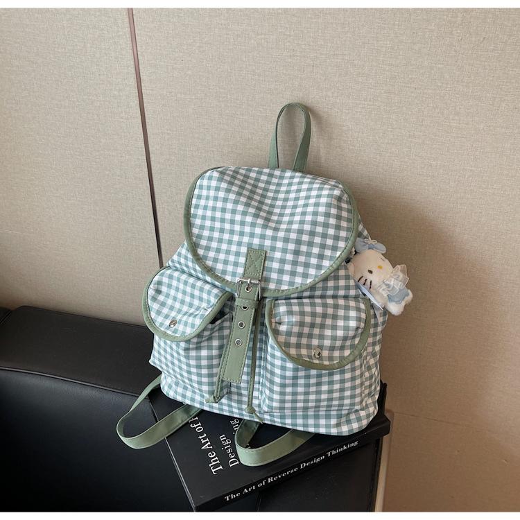 

Retro Plaid Large Capacity Lightweight Backpack: Women s Versatile Commuting Bag One Size зелений