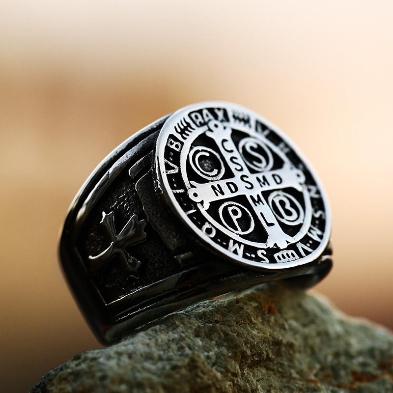 2025 Neues Design 316L Edelstahl Hochglanz Religiöser Herrenring CSSML Modeschmuck Geschenk